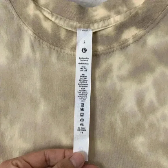 Lululemon Loose Fit Scoop Neck All Yours Tie-Dye Tank Top - Picture 4 of 5